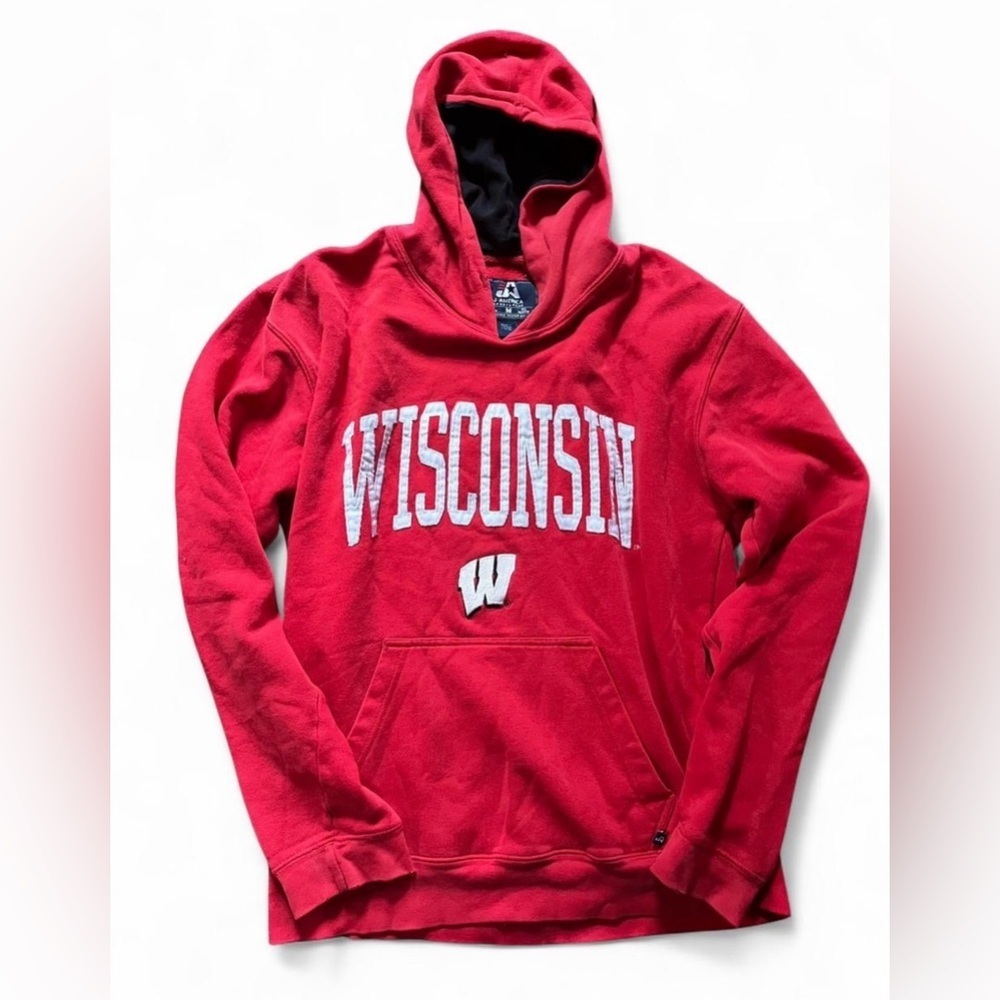 J. America Red Sportswear University of Wisconsin Madison Hoodie Size Medium